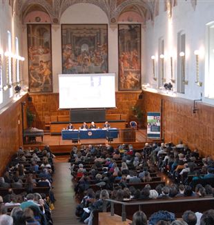 Il convegno “Far crescere l’umano: il bisogno educativo oggi” alla Cattolica di Milano.