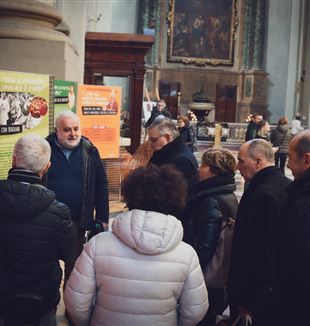 La mostra nella Cattedrale di San Pietro a Bologna (Foto Francesca Velez)