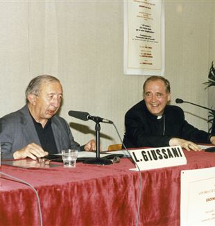 Don Giussani con il cardinale Paul Josef Cordes (Nicola Costanzi/Fraternità CL)